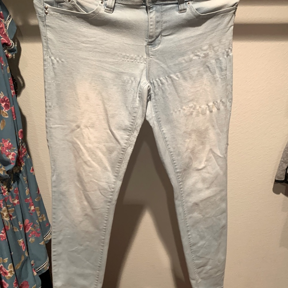 Butt Lifting Jeans